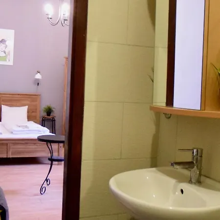 Appartement Budget By Hi5 - Vaci Street 44 Budapest