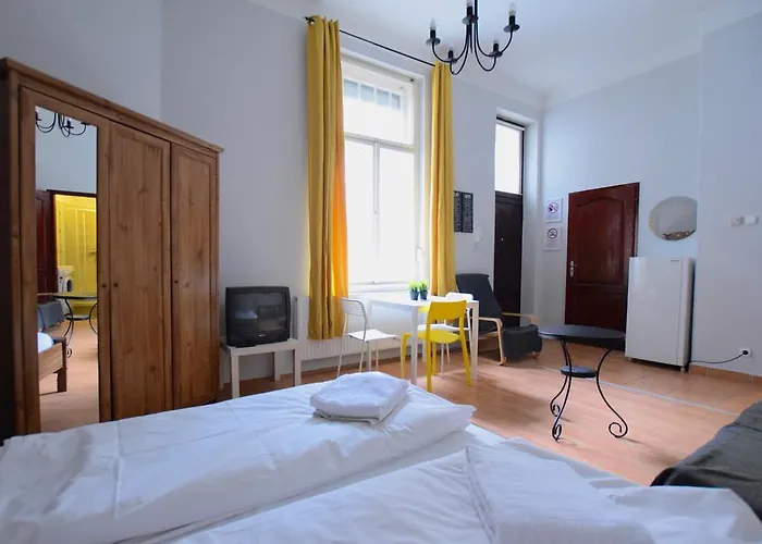 Budget By Hi5 - Vaci Street 44 *