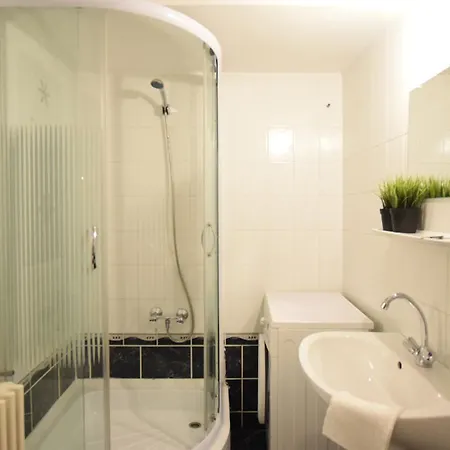 Apartment Budget By Hi5 - Vaci Street 44 Budapest