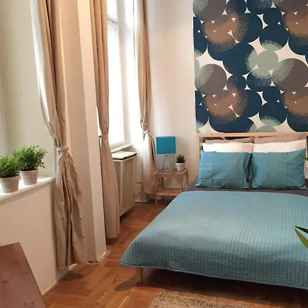 Budget By Hi5 - Vaci Street 44 Apartmán Budapešť
