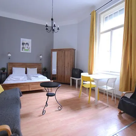 Budget By Hi5 - Vaci Street 44 *