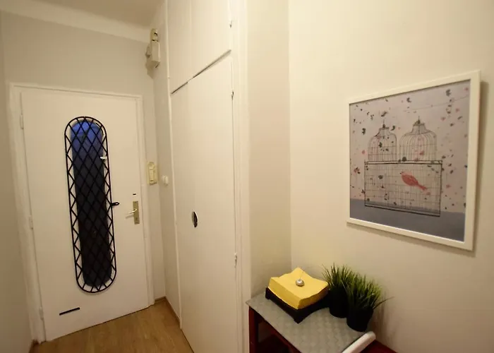 Apartamento Budget By Hi5 - Váci Street 44 *